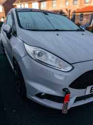 Fiesta ST200 looking clean
